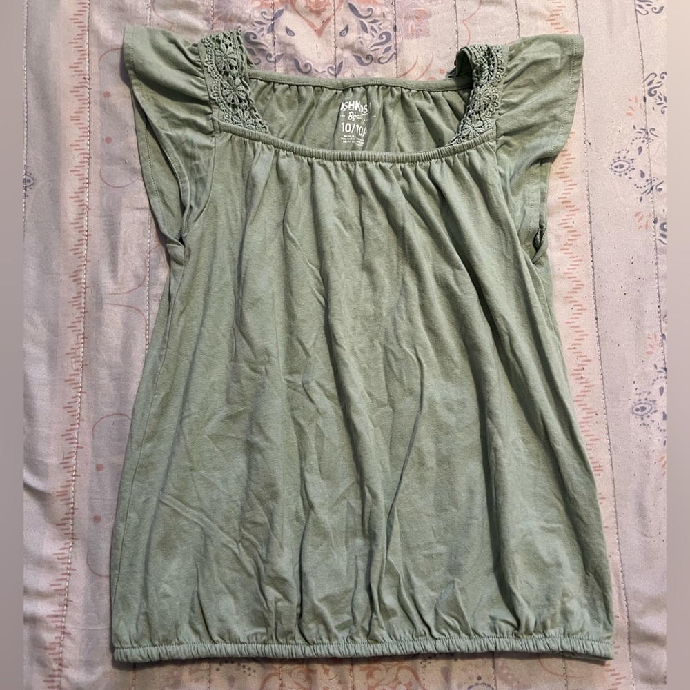 🌿 Girls Sage Green Top with Crochet Detail — Size 10/10A 💚